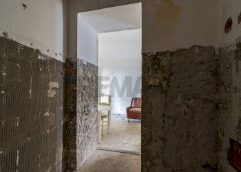 Hall / corridoio - Bilocale via Prada
 
2, Montagna in Valtellina - foto 13