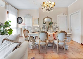 Sala da pranzo - Attic VIA MONTE BIANCO
 
8, Monza - photo 5