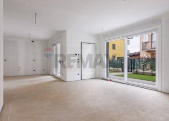 Stanza vuota - Quadrilocale Monte Grappa
 
4, Treviolo - foto 9