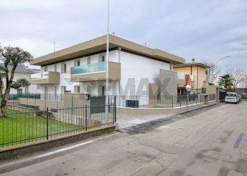 Casa all\'aperto - Trilocale Monte Grappa
 
4, Treviolo - foto 28