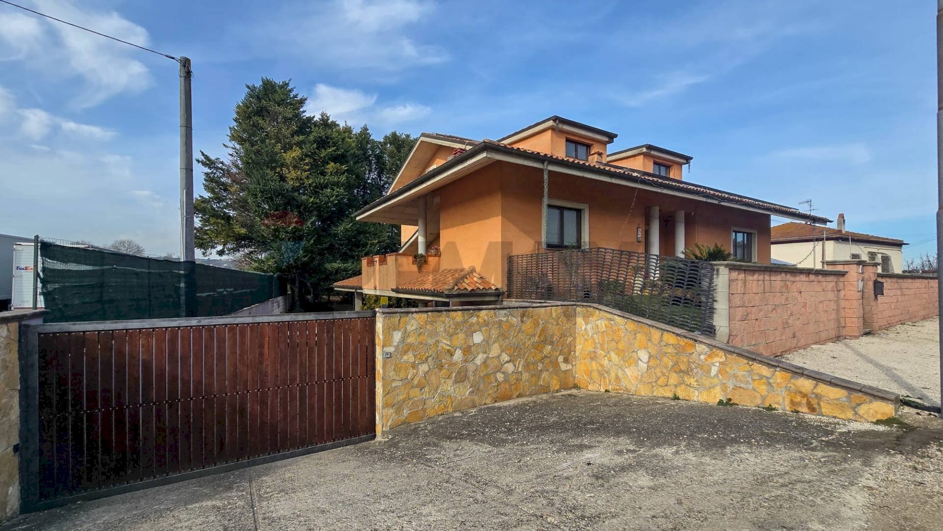 Casa all\'aperto - Villa Contrada san Pantaleone Piane
 
162, Miglianico - foto 1