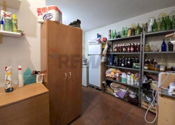 Dispensa di stoccaggio - Villa Contrada san Pantaleone Piane
 
162, Miglianico - foto 63