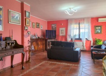 Soggiorno - Villa Contrada san Pantaleone Piane
 
162, Miglianico - foto 19