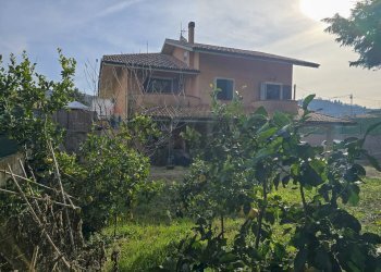 Casa all\'aperto - Villa Contrada san Pantaleone Piane
 
162, Miglianico - foto 8