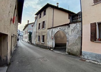 Casa all\'aperto - Quadrilocale Via Nassa
 
7, Feltre - foto 1