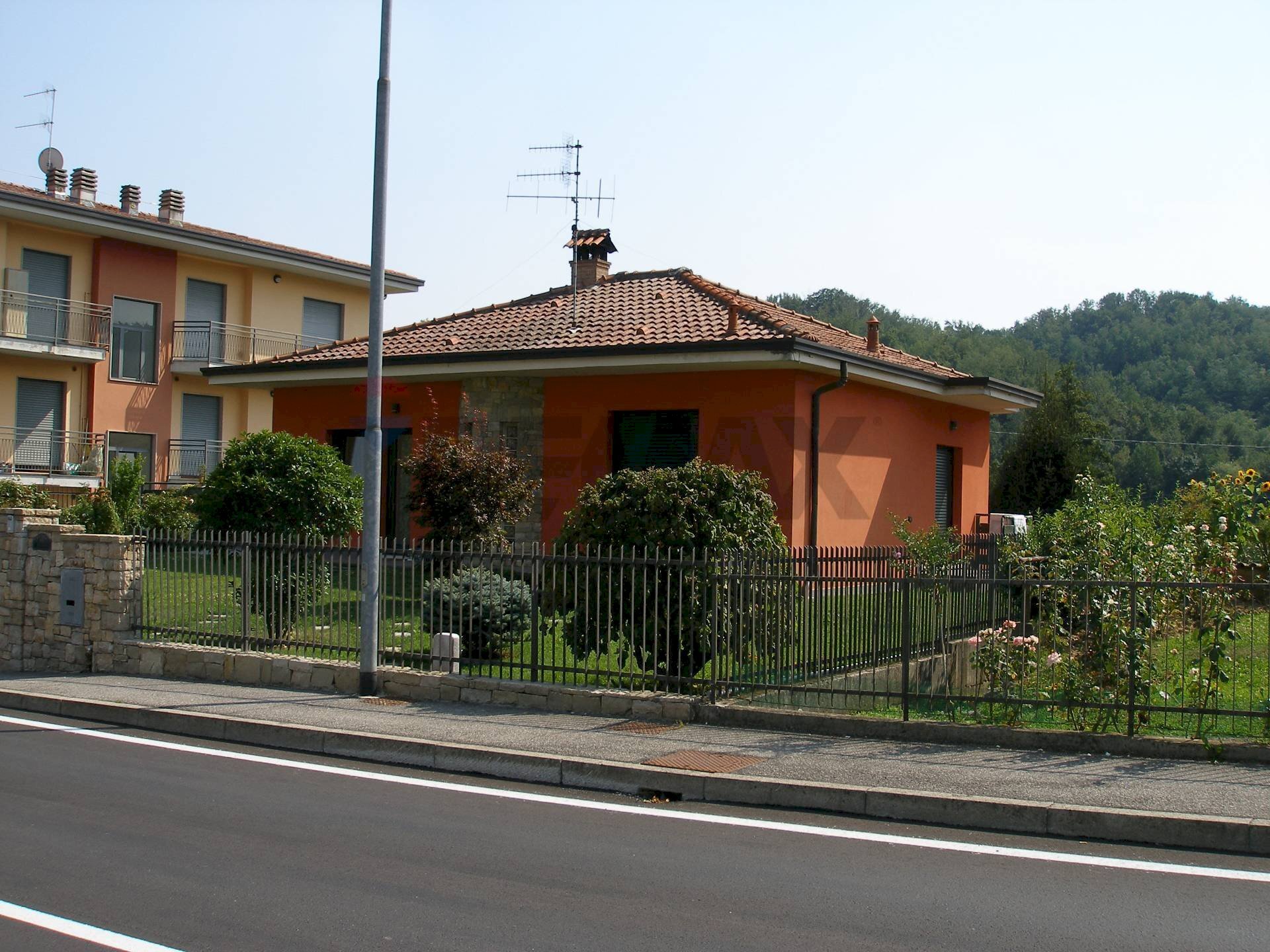 Casa all\'aperto - Villa VIA LONGONI
14, Palazzago - foto 3