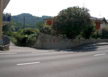 Edificio all\'aperto - Villa VIA LONGONI
 
14, Palazzago - foto 4