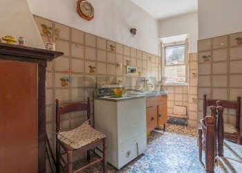 Cucina - Trilocale Via Roma
 
36, Ischia di Castro - foto 8