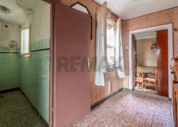 Hall / corridoio - Trilocale Via Roma
 
36, Ischia di Castro - foto 12