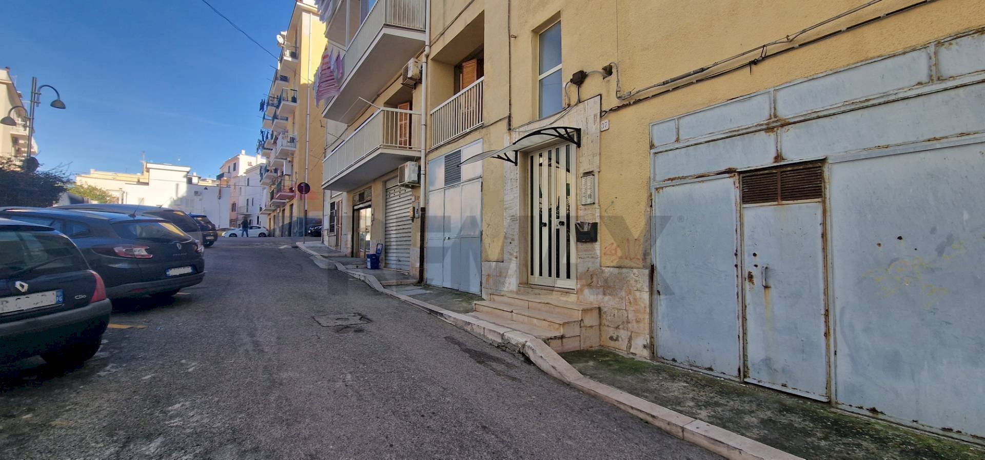 Edificio all\'aperto - Box Via Brigadier Sollitto
39, Vieste - photo 2