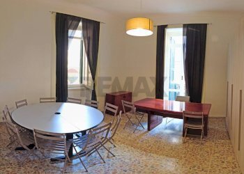 camera - Appartamento Via Isonzo
 
16, Foggia - foto 13