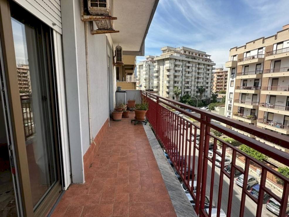 Foto 2 - Appartamento Via Enrico Hassan
12, Palermo - foto 2