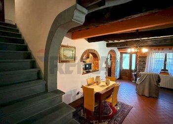 Scale - Casa semi indipendente Borgo a Mozzano - foto 1