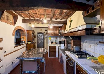 Cucina - Casa semi indipendente Borgo a Mozzano - foto 6