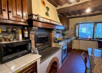 Cucina - Casa semi indipendente Borgo a Mozzano - foto 7