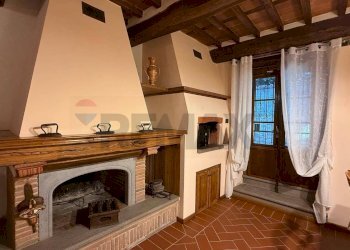 Soggiorno - Casa semi indipendente Borgo a Mozzano - foto 13