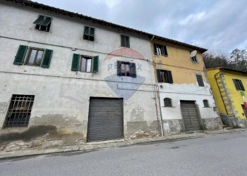 Edificio all\'aperto - Appartamento Bagni di Lucca - foto 13