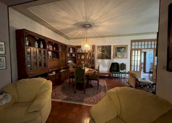 Sala da pranzo - Casa indipendente Coreglia Antelminelli - foto 36