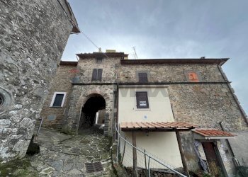 Casa all\'aperto - Casa semi indipendente Aia Landi
 
13, Bagni di Lucca - foto 5