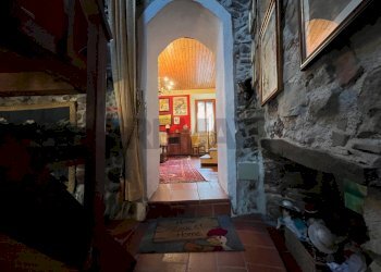Hall / corridoio - Casa semi indipendente Aia Landi
 
13, Bagni di Lucca - foto 18