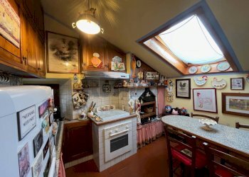 Cucina - Casa semi indipendente Aia Landi
 
13, Bagni di Lucca - foto 24