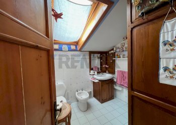 Bagno - Casa semi indipendente Aia Landi
 
13, Bagni di Lucca - foto 27