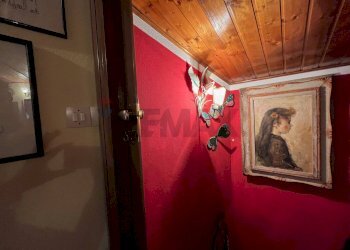 Hall / corridoio - Casa semi indipendente Aia Landi
 
13, Bagni di Lucca - foto 46
