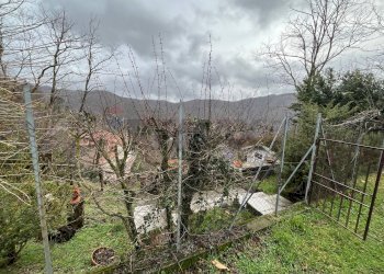 Vista delle montagne - Casa semi indipendente Aia Landi
 
13, Bagni di Lucca - foto 56