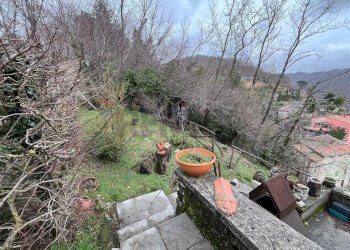 Giardino - Casa semi indipendente Aia Landi
 
13, Bagni di Lucca - foto 58