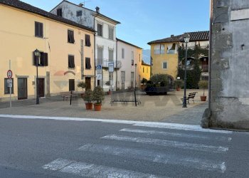 Edificio all\'aperto - Ufficio VIA DI COREGLIA, Coreglia Antelminelli - foto 4