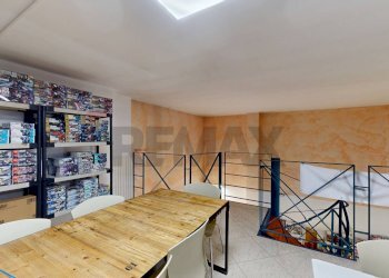 Sala da pranzo - Shop via Montebello
 
14, Busto Arsizio - photo 11