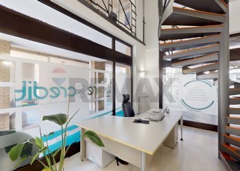 Ufficio - Shop Via Montebello
 
14, Busto Arsizio - photo 4