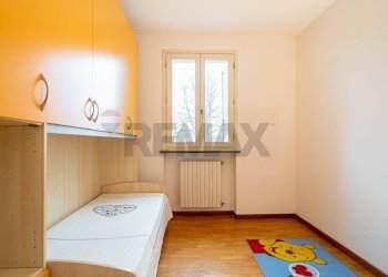 Camera / camera da letto - Trilocale VIA DONELLA ROSSI
 
3, Sala Baganza - foto 10