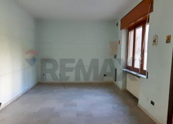 Stanza vuota - Apartment Ponte - photo 10