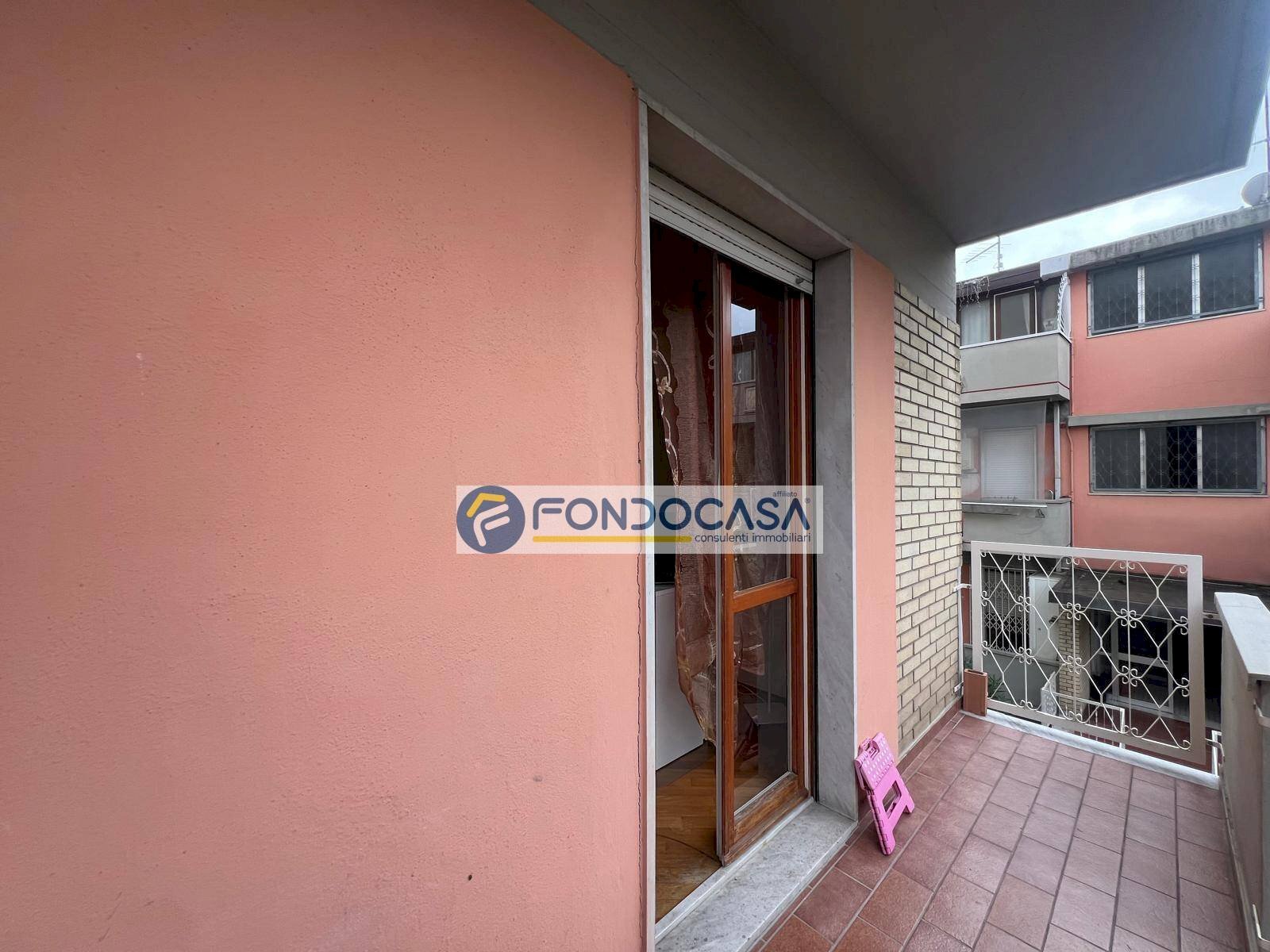 esterno - Four-room apartment via luni, Carrara - photo 2