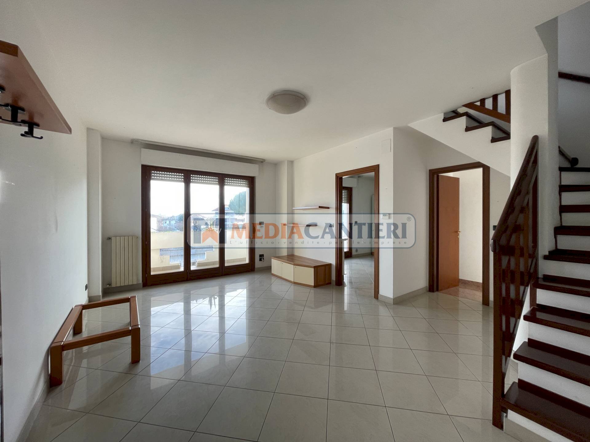 Foto 3 - Trilocale VIA SALARA
 
77, Città Sant'Angelo - foto 3