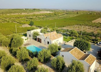 Foto 1 - Villa C.da Bonivini
 
1, Noto - foto 1