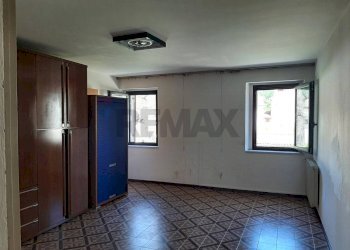 Stanza vuota - Commercial Premises Via Roma
 
32 e 34, Fregona - photo 22