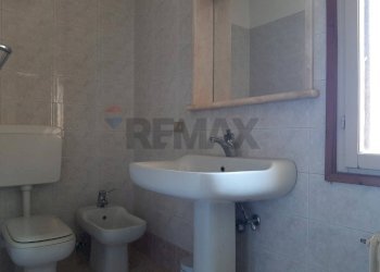 Bagno - Commercial Premises Via Roma
 
32 e 34, Fregona - photo 36