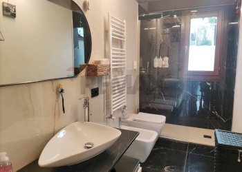 Bagno - Villa a Schiera via leonardo da vinci
 
26, Fino Mornasco - foto 16