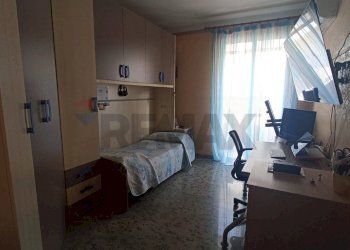 Camera / camera da letto - Appartamento via senna
 
snc, Comiso - foto 31