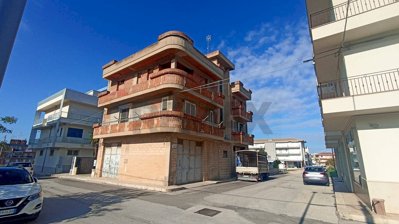 Edificio all\'aperto - Semi-detached house degli abeti
 
15, Comiso - photo 3