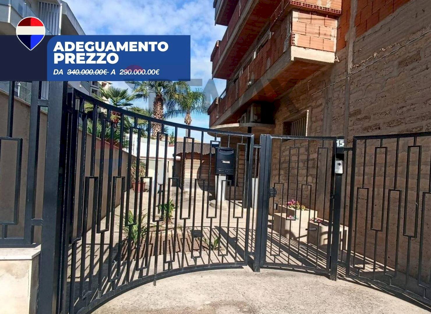 Balcone - Casa semi indipendente degli abeti
 
15, Comiso - foto 1