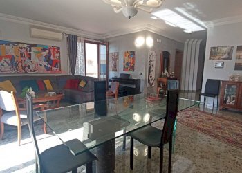 Sala da pranzo - Casa semi indipendente degli abeti
 
15, Comiso - foto 14