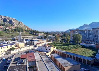 Edificio all\'aperto - Quadrilocale Via Giulio Verne
 
8, Palermo - foto 12