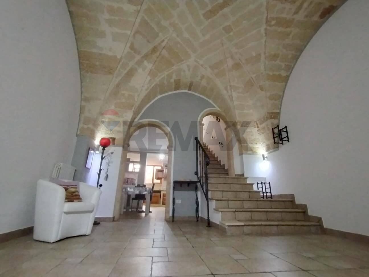 Scale - Casa indipendente Campi Salentina - foto 1