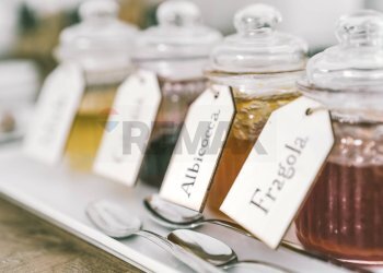 Dettagli - Attività Commerciale Corso Umberto I
 
98, Molfetta - foto 3