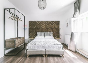 Camera / camera da letto - Attività Commerciale Corso Umberto I
 
98, Molfetta - foto 15