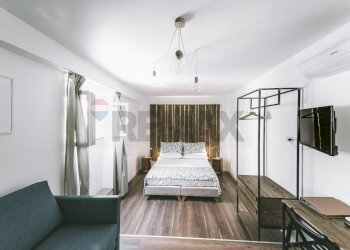 Camera / camera da letto - Attività Commerciale Corso Umberto I
 
98, Molfetta - foto 16