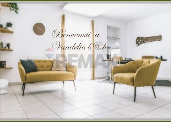 Soggiorno - Attività Commerciale Corso Umberto I
 
98, Molfetta - foto 20